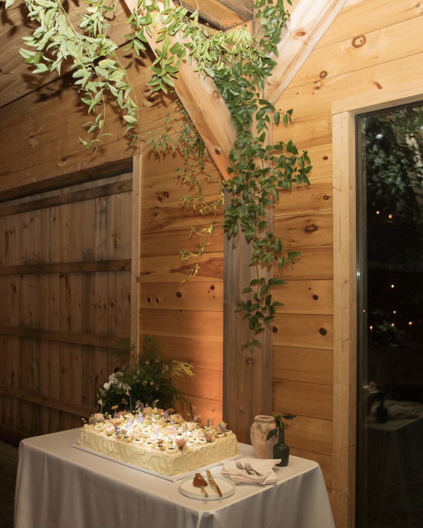 Fall Wedding Ceremony Inspiration | Mackenzie & Jonathan Outdoor Wedding in Inness in Accord, New York