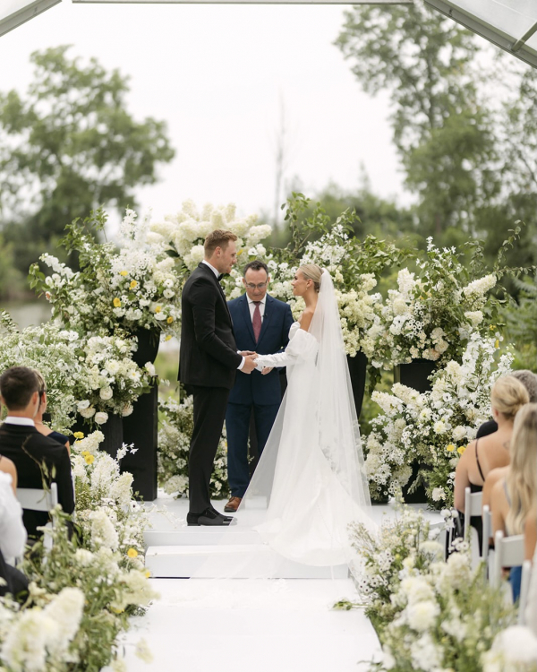 Wedding at the Harding Waterfront Estate | Claire and Lawson Garden Marriage Ceremony