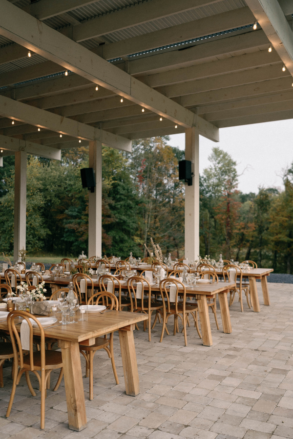 Autumn Wedding at Hudson Valley | Danielle & Patrick Fall Marriage Ceremony With Flowers in New York