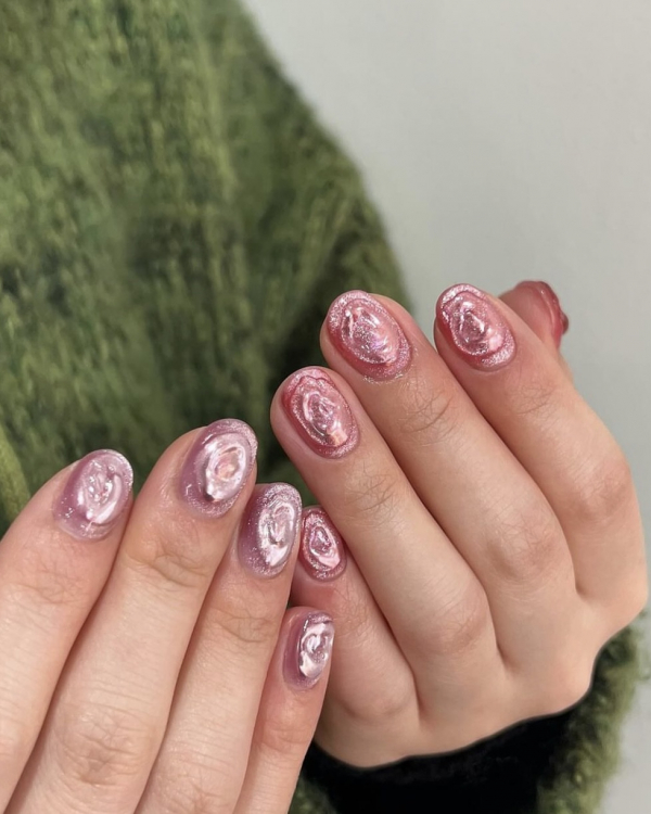 Best Nail Ideas for This Valentine's Day | Trendy Romantic Manicure Designs for Vday