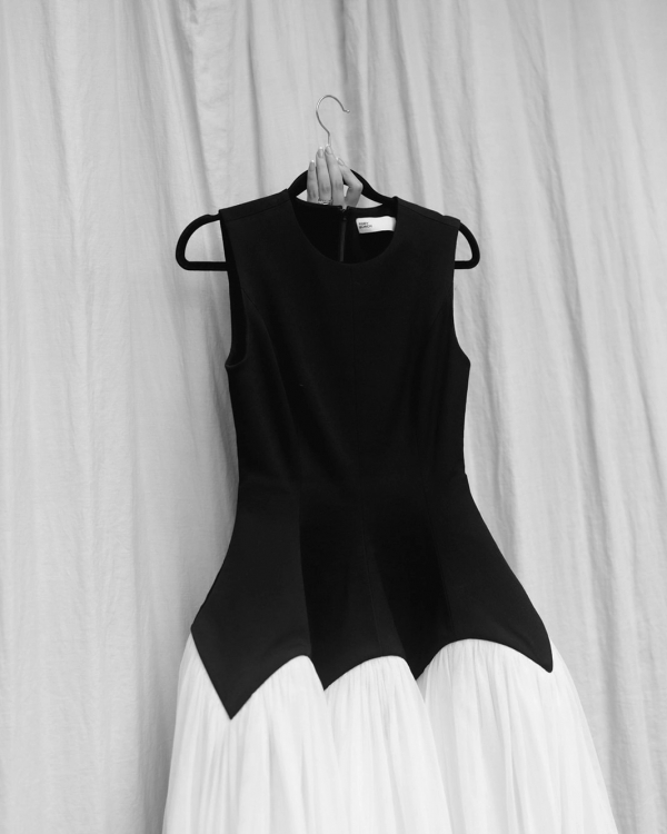 Beautiful Intimate Wedding Just For Two | Vivienne & Anthony Private Wedding Celebration Without Guests on the Ross Farm