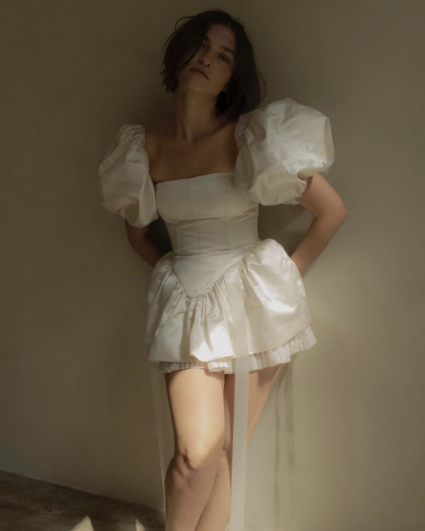 Second Wedding Dress Ideas | 2nd White Bridal Attire | Trendy Wedding After Party Outfit