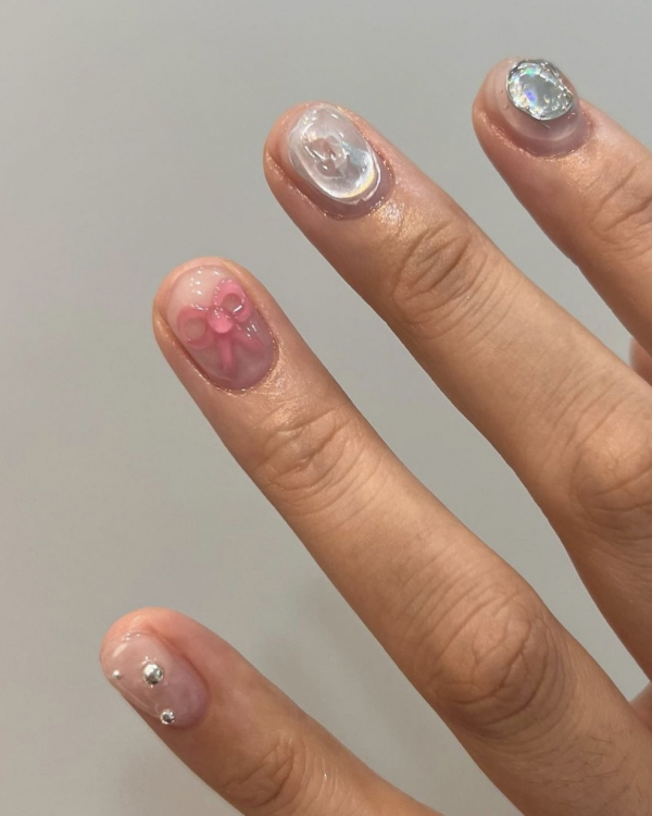 Best Nail Ideas for This Valentine's Day | Trendy Romantic Manicure Designs for Vday