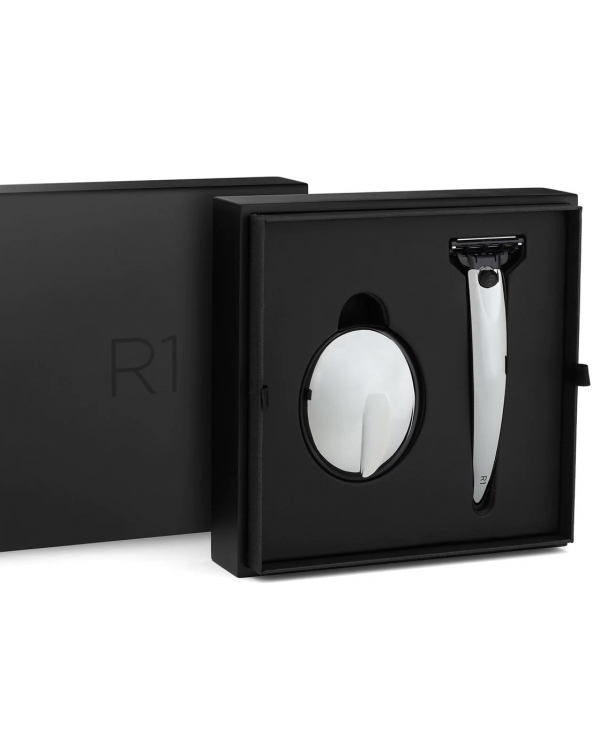 30 Valentine's Day Gift Ideas For Him | Best Romantic Valentines Present For Men