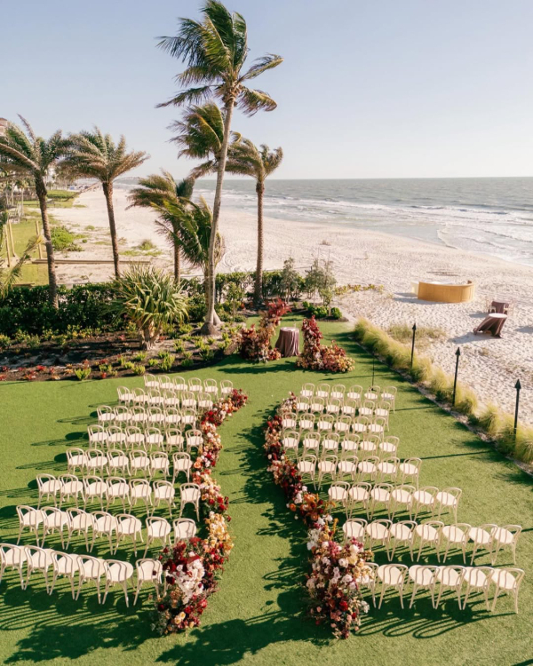 45 Unique Party Favor Ideas for Every Wedding Style