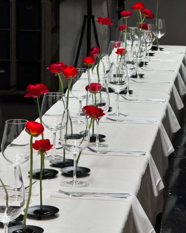 10 Flower Varieties Trending for 2025 Weddings