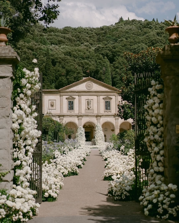 10 Biggest Wedding Planning Mistakes—Plus Expert Tips to Avoid Them