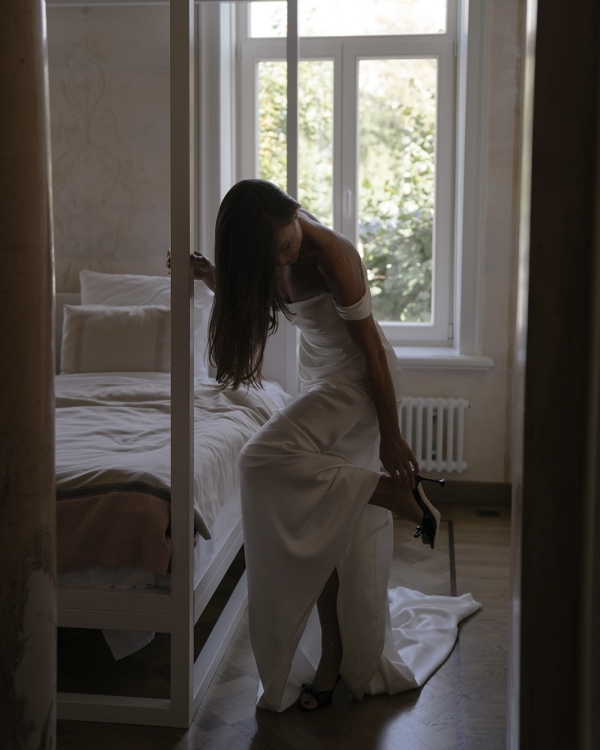 An Elegant Vintage-Style Wedding in a Historic Mansion