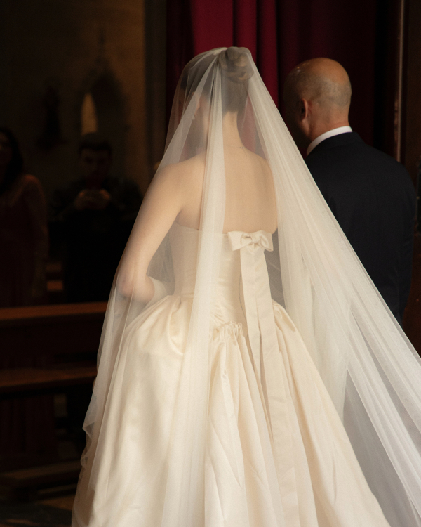 A Designer's Garden Wedding in the Heart of Valencia