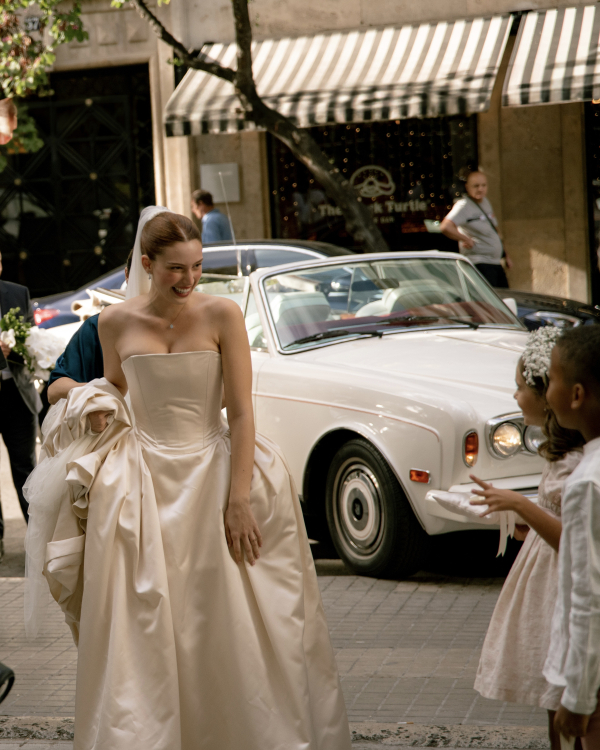 A Designer's Garden Wedding in the Heart of Valencia