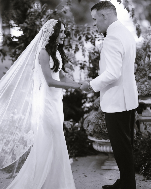 An Intimate & Enchanting Wedding Amongst the Rutherglen Vineyards