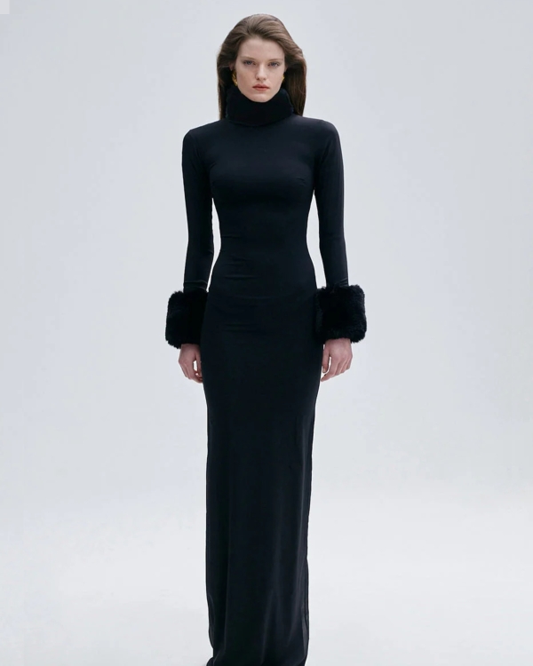 20 Chic Dresses Perfect for a Winter Wedding