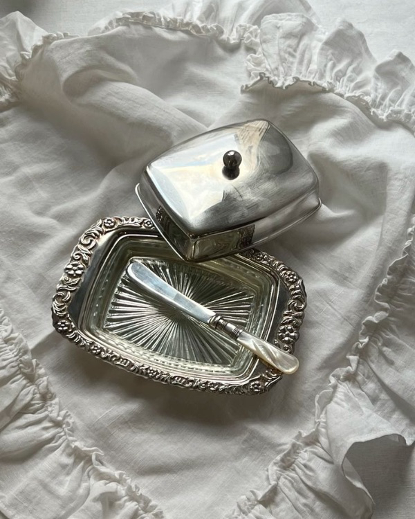 50 Vintage-Inspired Decor Ideas for a Timeless Wedding