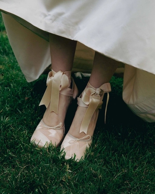 A Designer's Garden Wedding in the Heart of Valencia