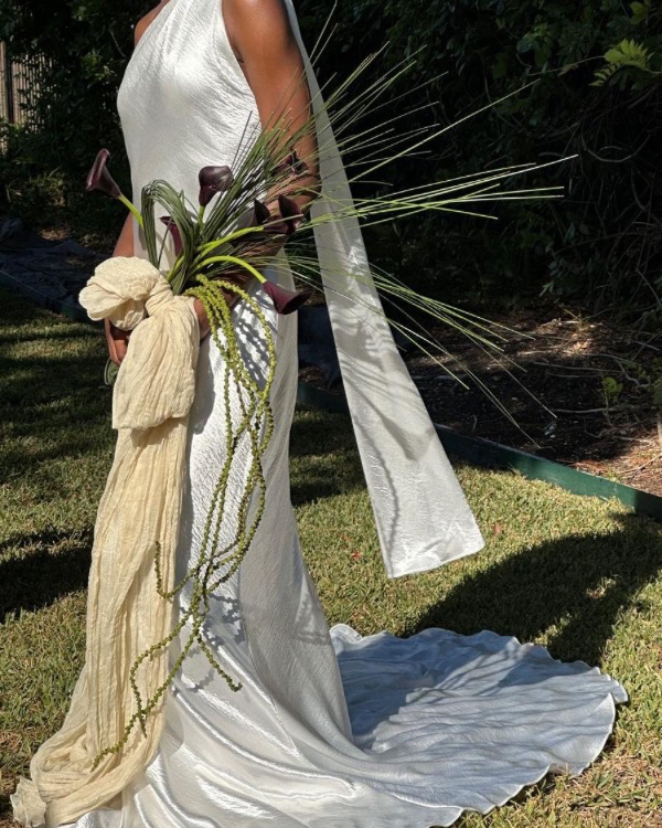 10 Flower Varieties Trending for 2025 Weddings