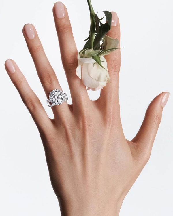 16 Best Fine Jewelry Designers in the UK