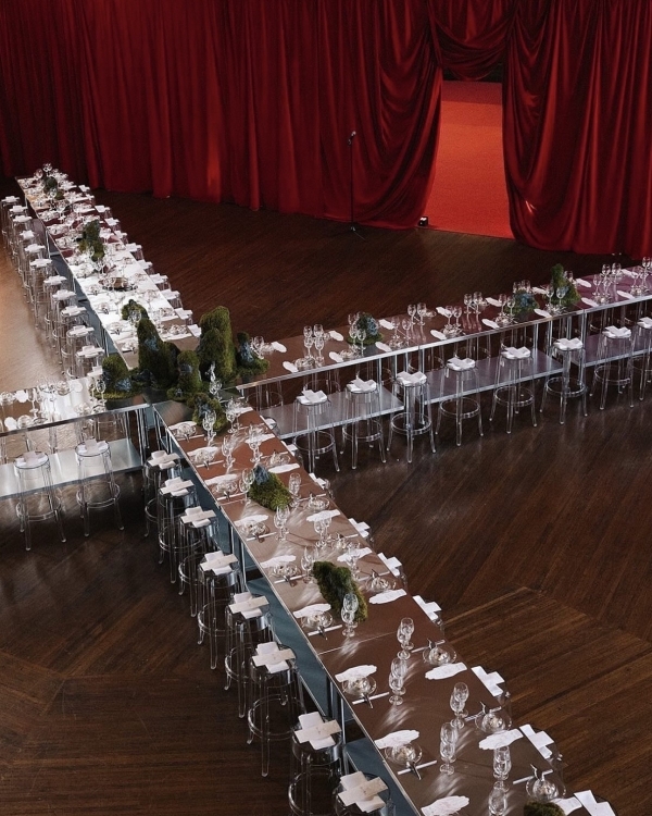 30 Creative Reception Table Layouts for Every Wedding Style