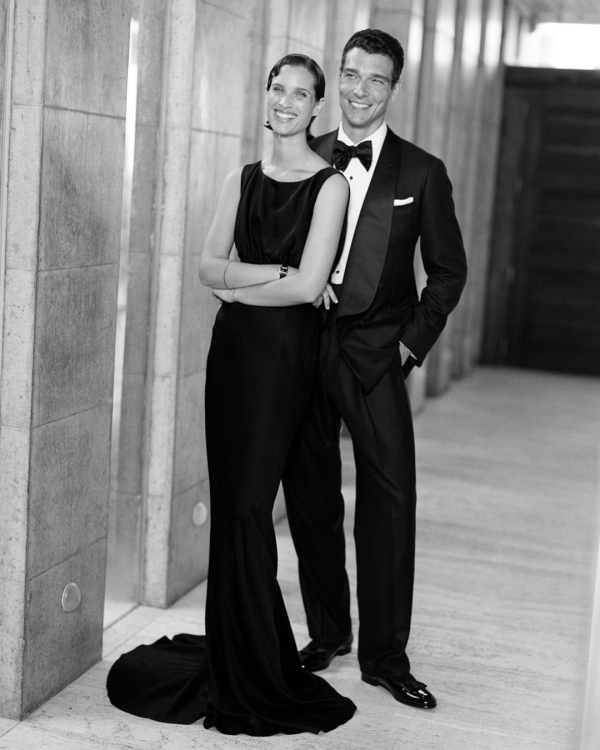 Can I Wear Black to a Wedding? 7 Key Things to Consider