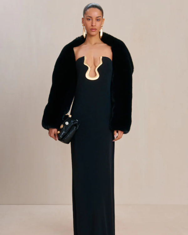 20 Chic Dresses Perfect for a Winter Wedding