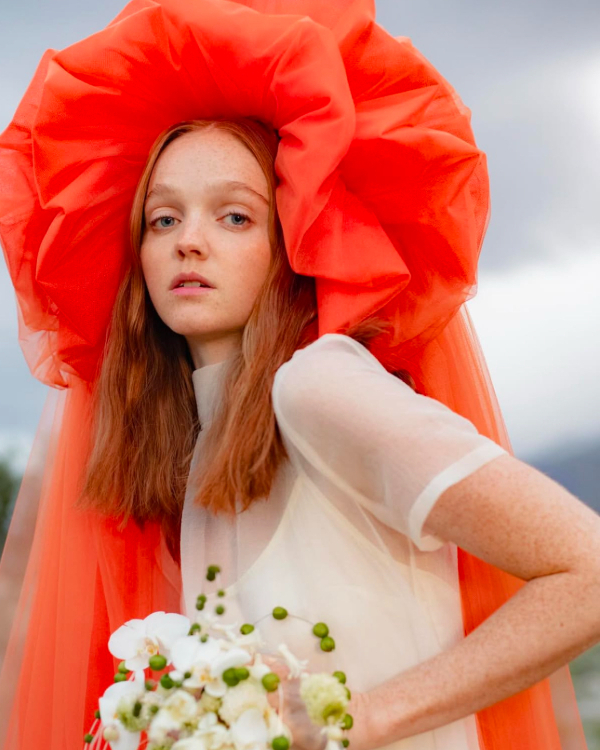 40 Colorful Shoes & Accessories to Brighten Your Bridal Look