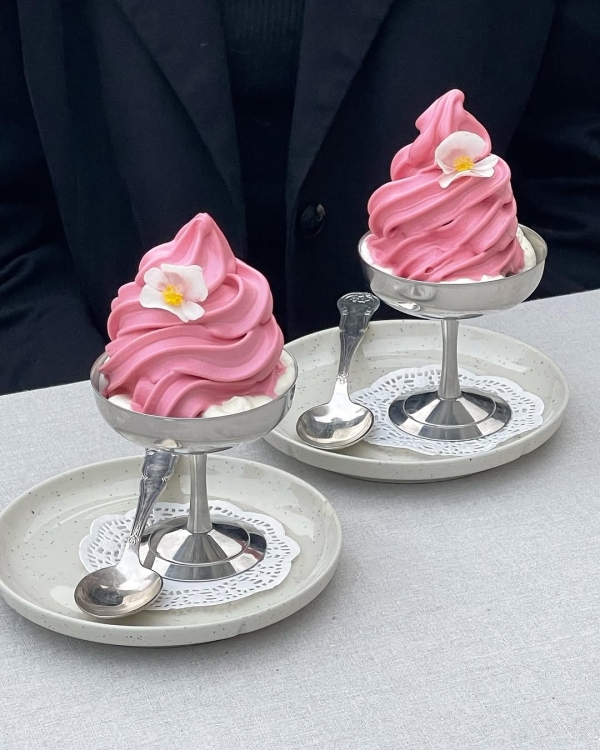 40 Delicious Alternatives to the Classic Wedding Cake