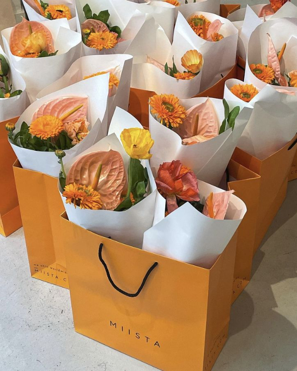 45 Unique Party Favor Ideas for Every Wedding Style