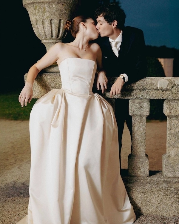 A Designer's Garden Wedding in the Heart of Valencia