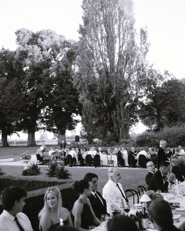 An Intimate & Enchanting Wedding Amongst the Rutherglen Vineyards