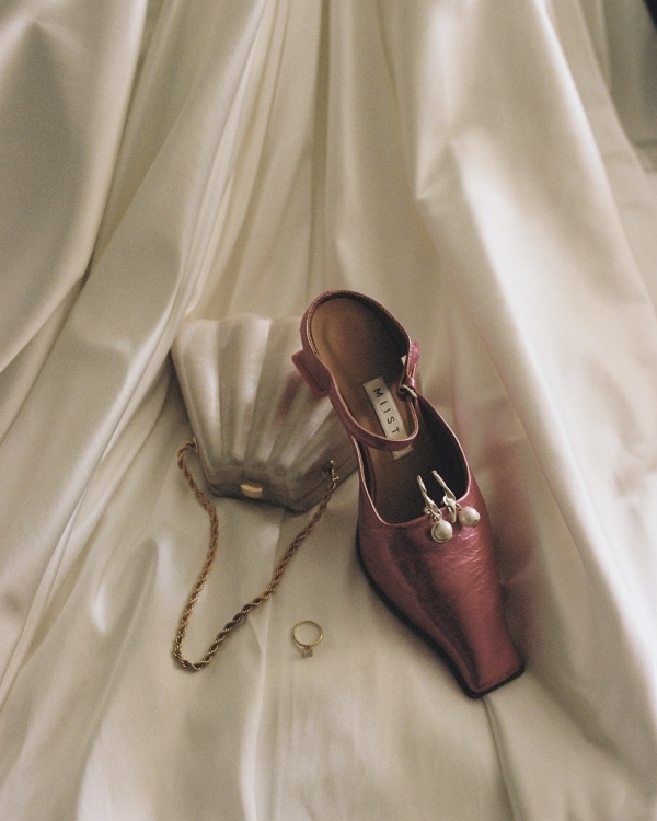 A Vibrant Mermaid-Inspired Wedding in the Basque Country