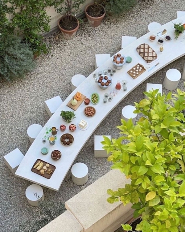 30 Creative Reception Table Layouts for Every Wedding Style