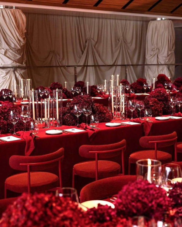 40 Tablescape Design Ideas for Your Winter Wedding