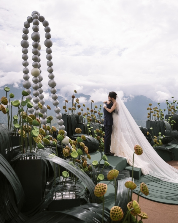 30 Wedding Arch Ideas for a Picture-Perfect Ceremony in 2025