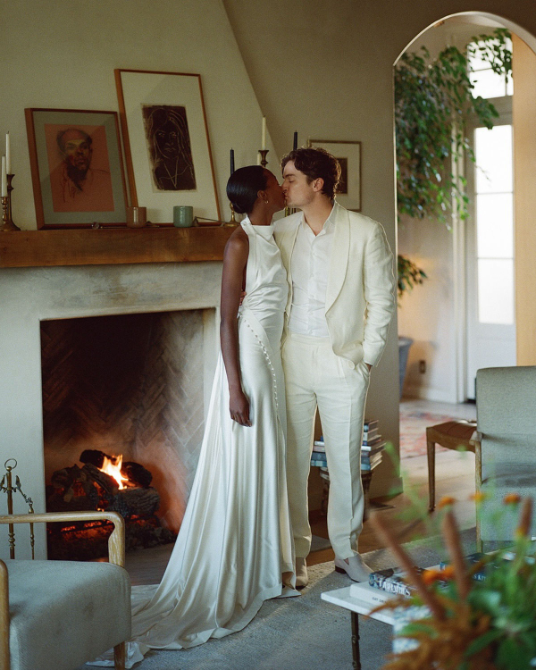 The Best and Most Auspicious Wedding Dates in 2027