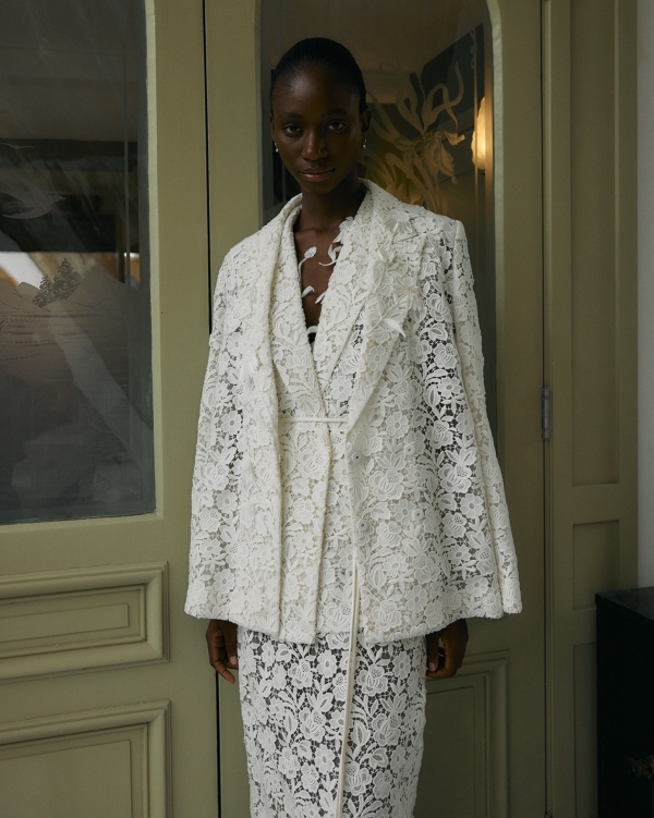 35 Lace Bridal Dresses from the Fall 2026 Collections