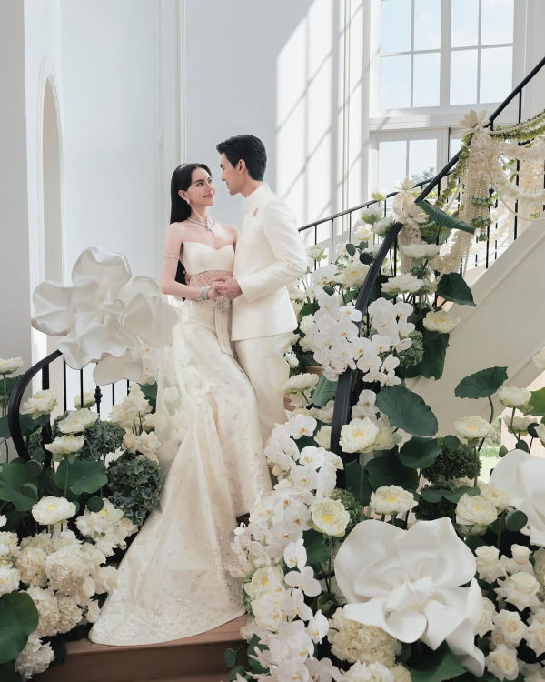 18 Best Wedding Florists in Asia