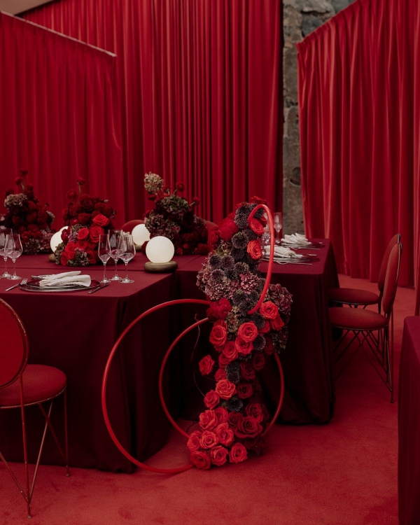 Scarlet and Clean Lines