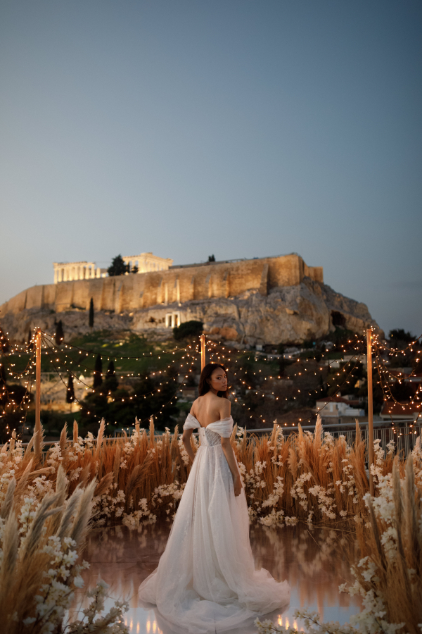 Photographers White on Black Studio
