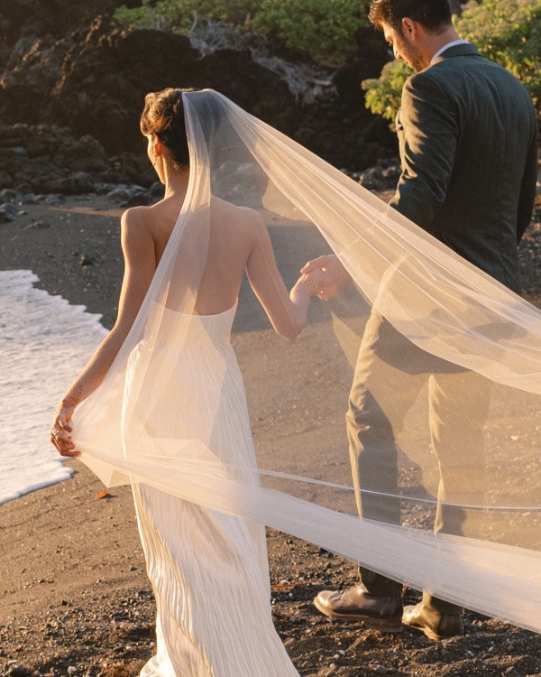 A Dual-Ceremony Wedding Weekend Where Indian Tradition Meets the Spirit of Hawaii