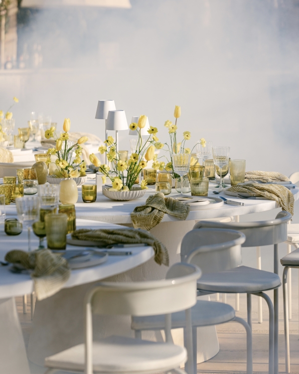 A Celestial-Inspired Welcome Party under a Lunar Eclipse in Cabo