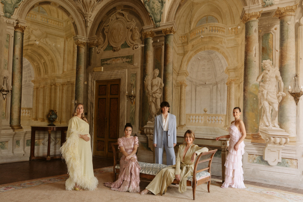 Photographers Dos Mas En La Mesa