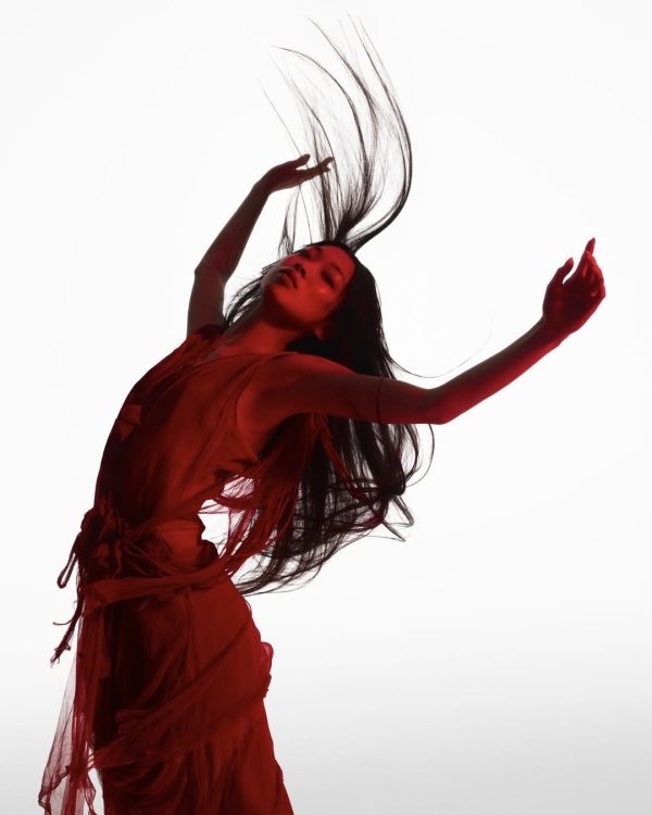 7 Pheromone Perfumes That Make Your Natural Scent More Magnetic