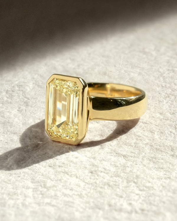 30 Emerald Cut Engagement Rings & Wedding Bands We're Loving Right Now