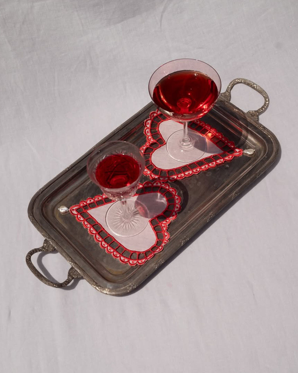 Plan the Perfect Galentine’s Day: 30 Chic Food, Drink, and Decor Ideas