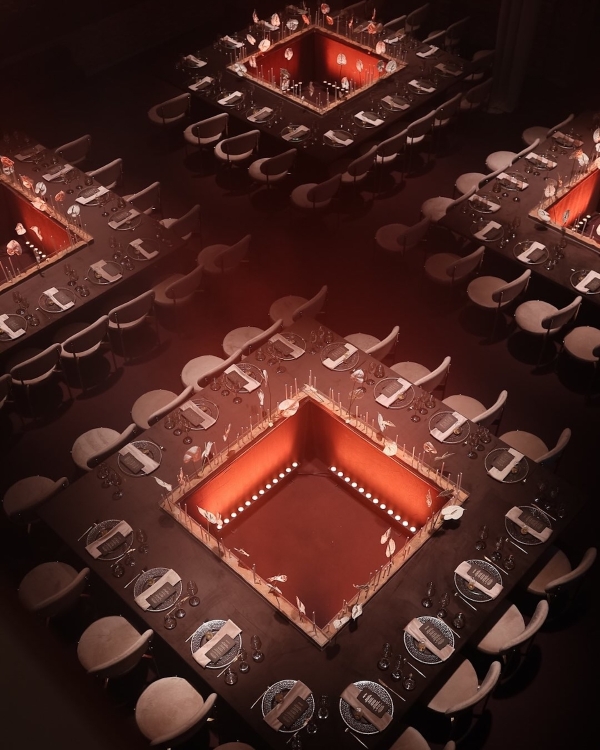 40 Creative Reception Table Layouts for Every Wedding Style