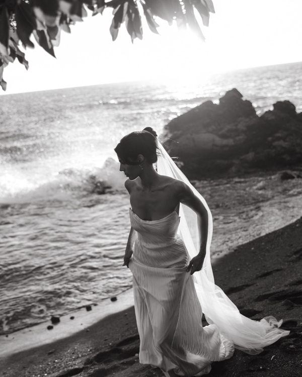 A Dual-Ceremony Wedding Weekend Where Indian Tradition Meets the Spirit of Hawaii