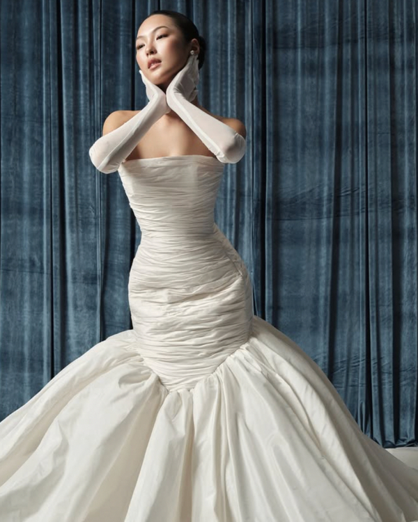 9 Chic Ways to Style Your Bridal Dress for a Winter Wedding