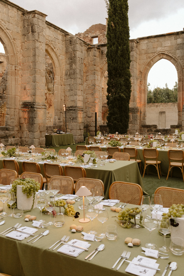 Photographers Dos Mas En La Mesa