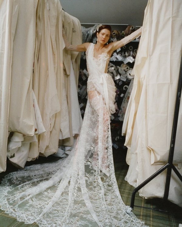 35 Lace Bridal Dresses from the Fall 2026 Collections