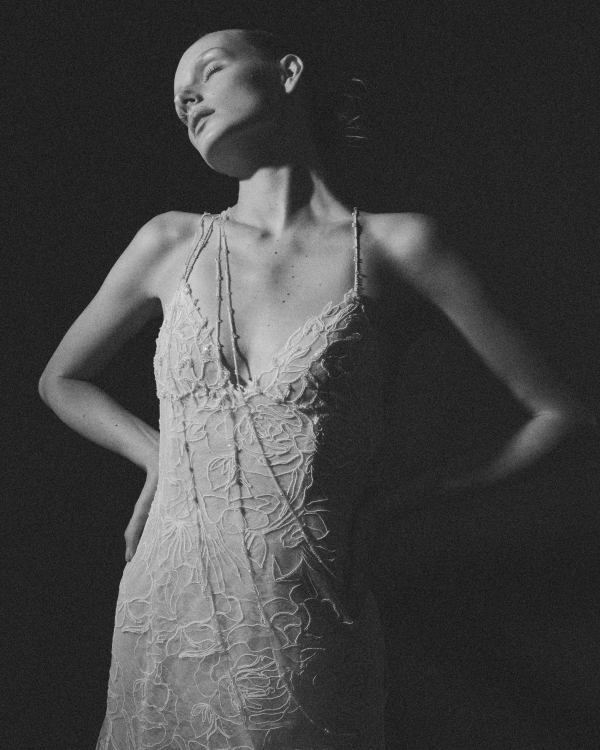 35 Lace Bridal Dresses from the Fall 2026 Collections