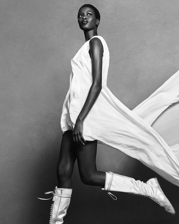 9 Chic Ways to Style Your Bridal Dress for a Winter Wedding